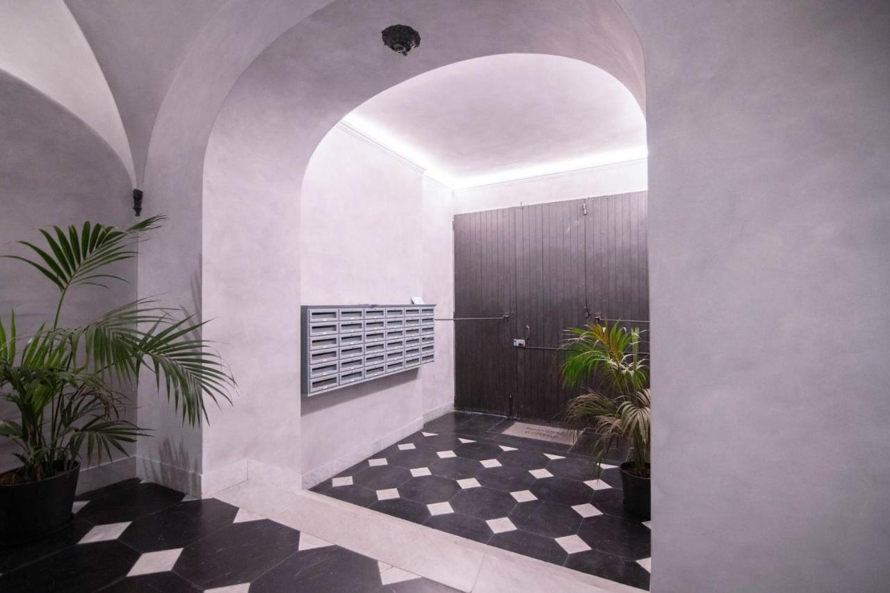 Un Passo Dall'Acquario Dimora Storica In Palazzo Pellicceria, Palestra, Lavanderia Genua Exteriör bild