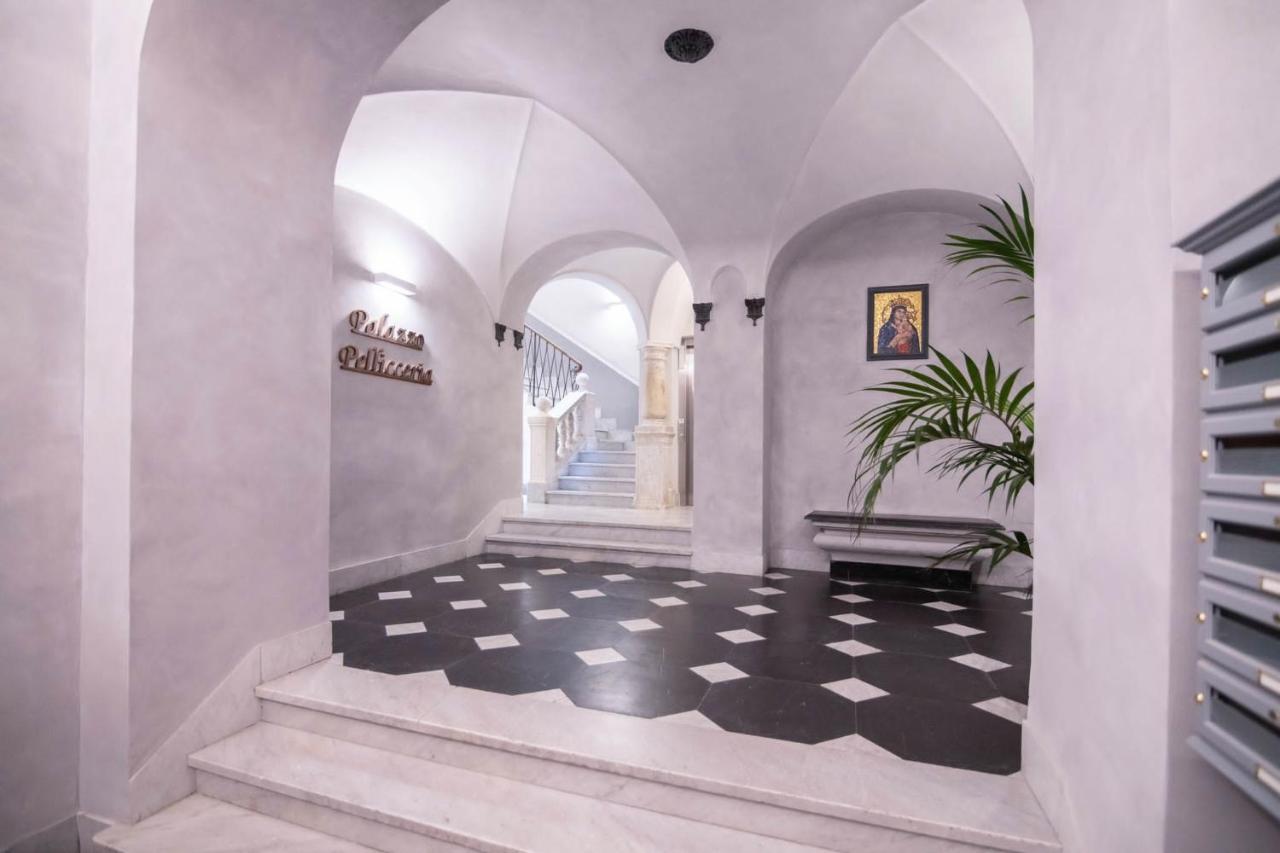Un Passo Dall'Acquario Dimora Storica In Palazzo Pellicceria, Palestra, Lavanderia Genua Exteriör bild