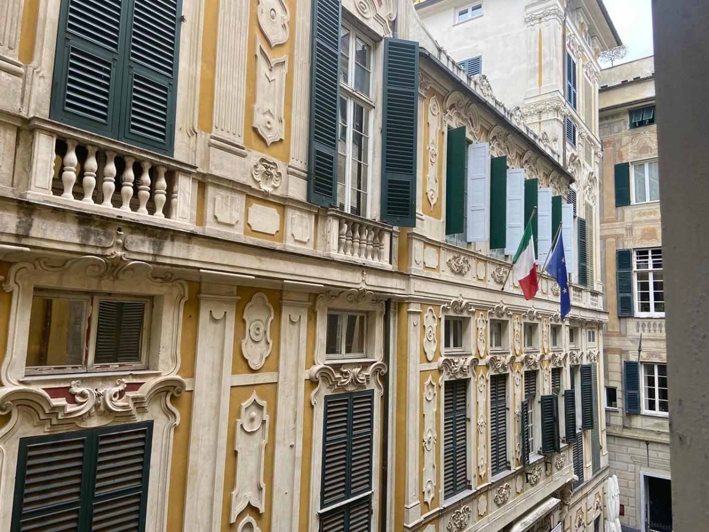 Un Passo Dall'Acquario Dimora Storica In Palazzo Pellicceria, Palestra, Lavanderia Genua Exteriör bild